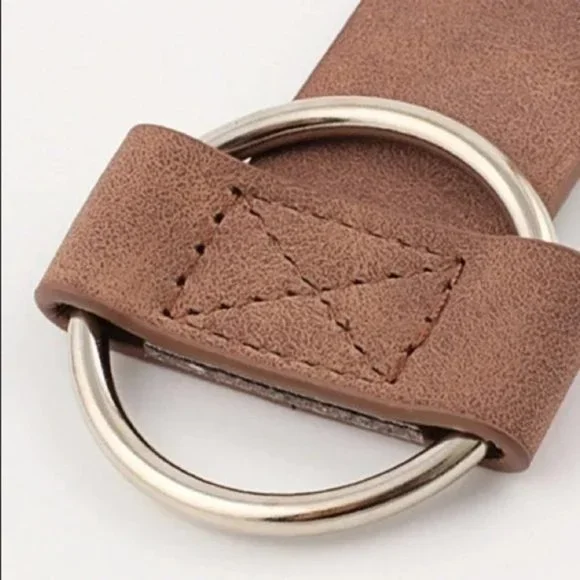 NEW Faux Vegan Leather Belt in Khaki Tan Beige - Picture 7 of 12